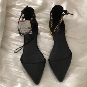Zara black pointed toe flats